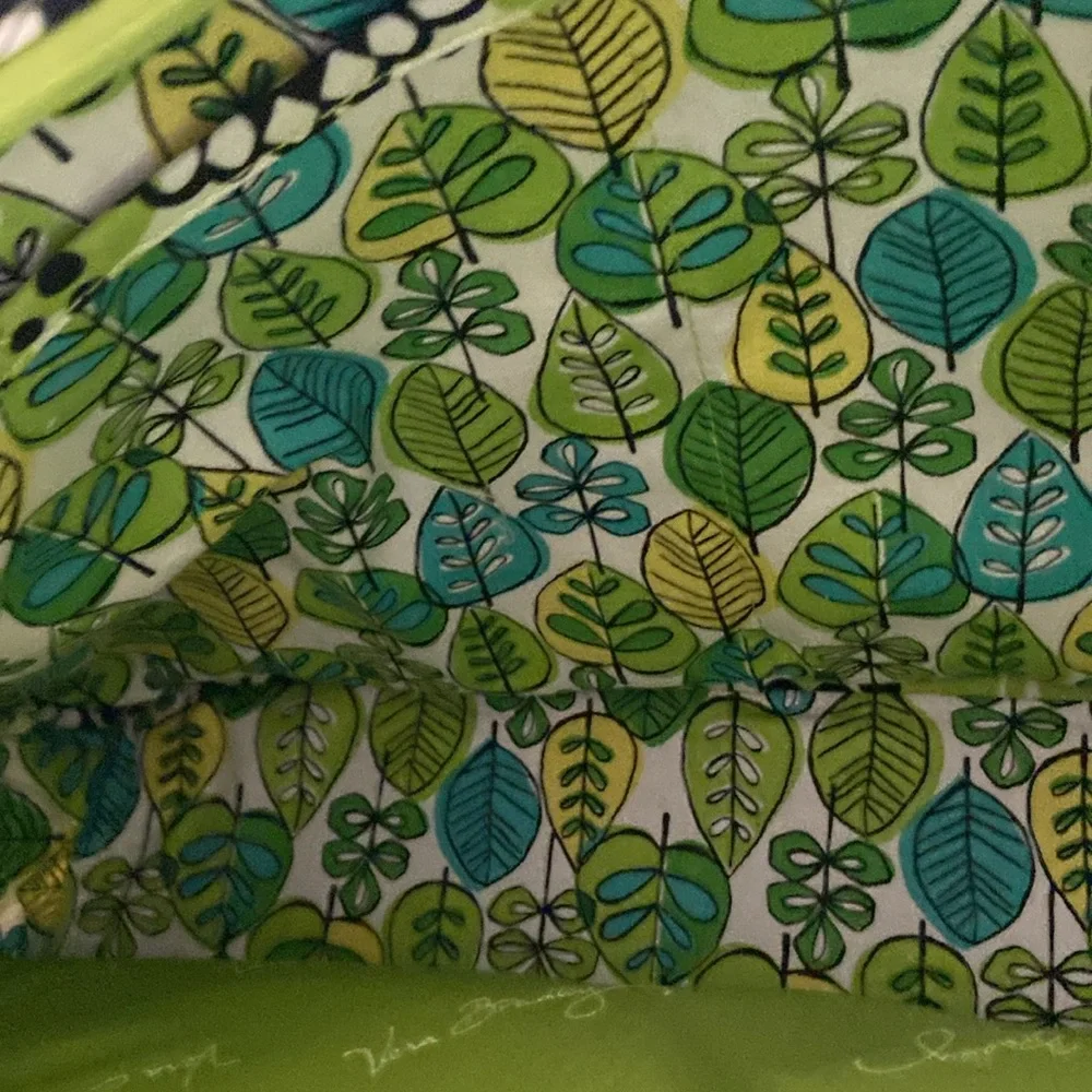 Vera BradleyFloral Green and Blue Women's Bag
